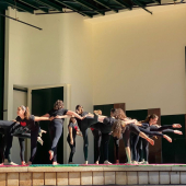Gym Escolar / Madeira Gym For Life - AGIM